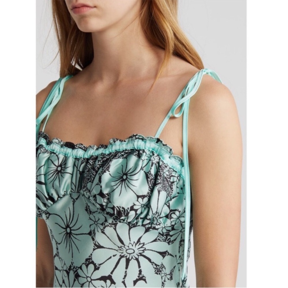 Free People! Retro Daisy Asymmetrical Floral Mini Dress In Black Combo NWT! - Picture 3 of 8